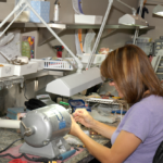 how does a dental laboratory work
