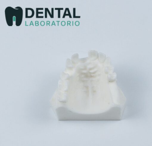 foam material-maxilla missing tooth drilling model